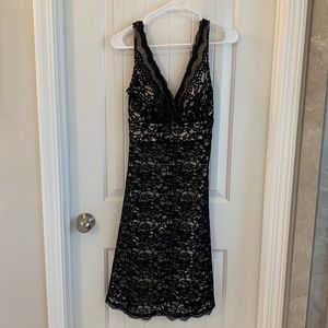 White House Black Market black lace v neck zipper dress with tie in back